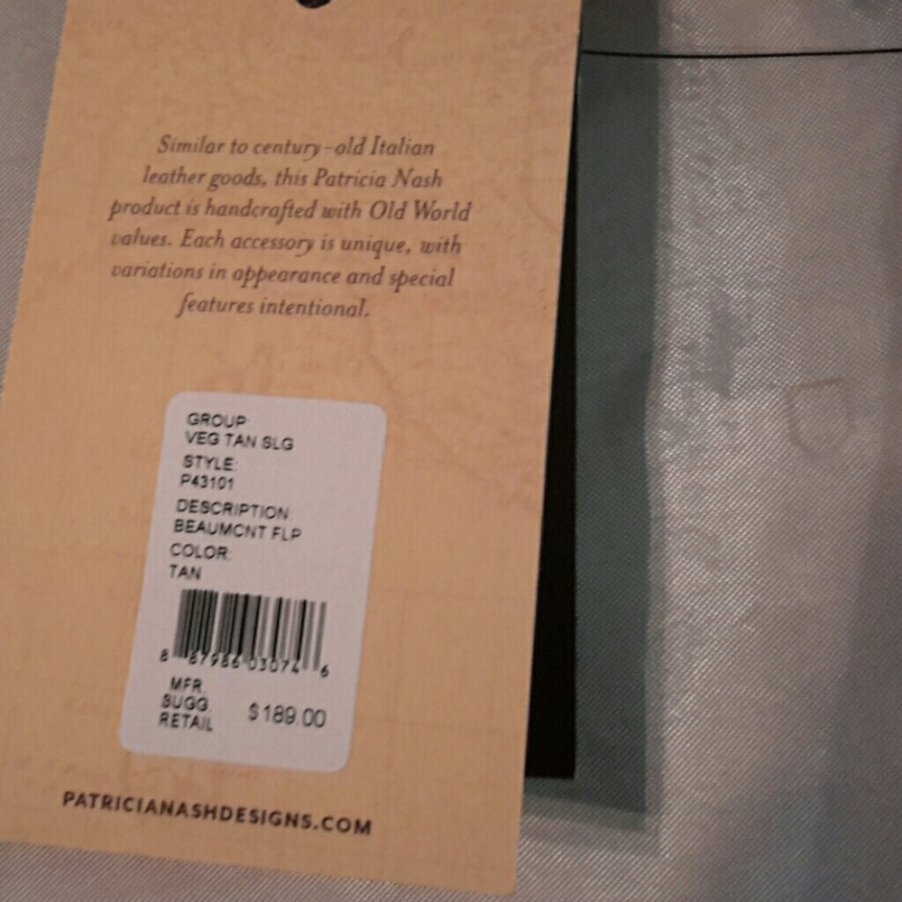 Patricia nash women's messager ⭐NWT - Picture 2 of 8